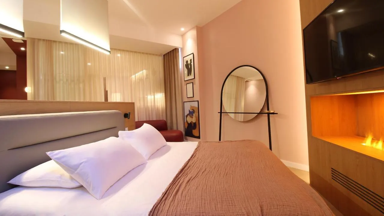 Mihotel Sala 리옹 호텔